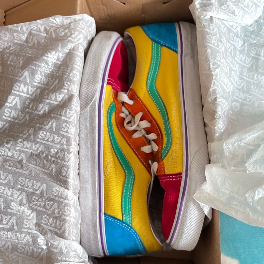 ⭐️VANS OLD SKOOL 🌈 RAINBOW 🌈 COLORBLOCK SHOES SIZE 7 *LIGHTLY USED+IN BOX*⭐️